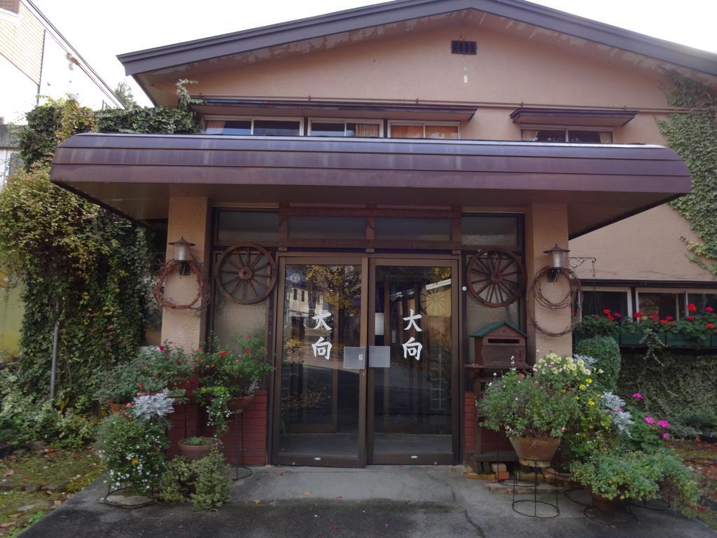 Oomukou Ryokan Хакуба-Мура Экстерьер фото