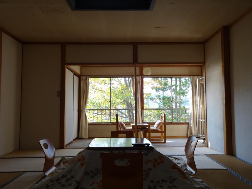 Oomukou Ryokan Хакуба-Мура Номер фото