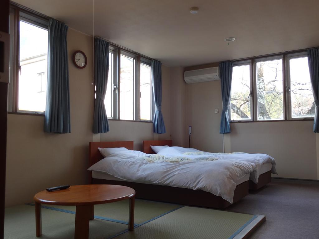 Oomukou Ryokan Хакуба-Мура Номер фото